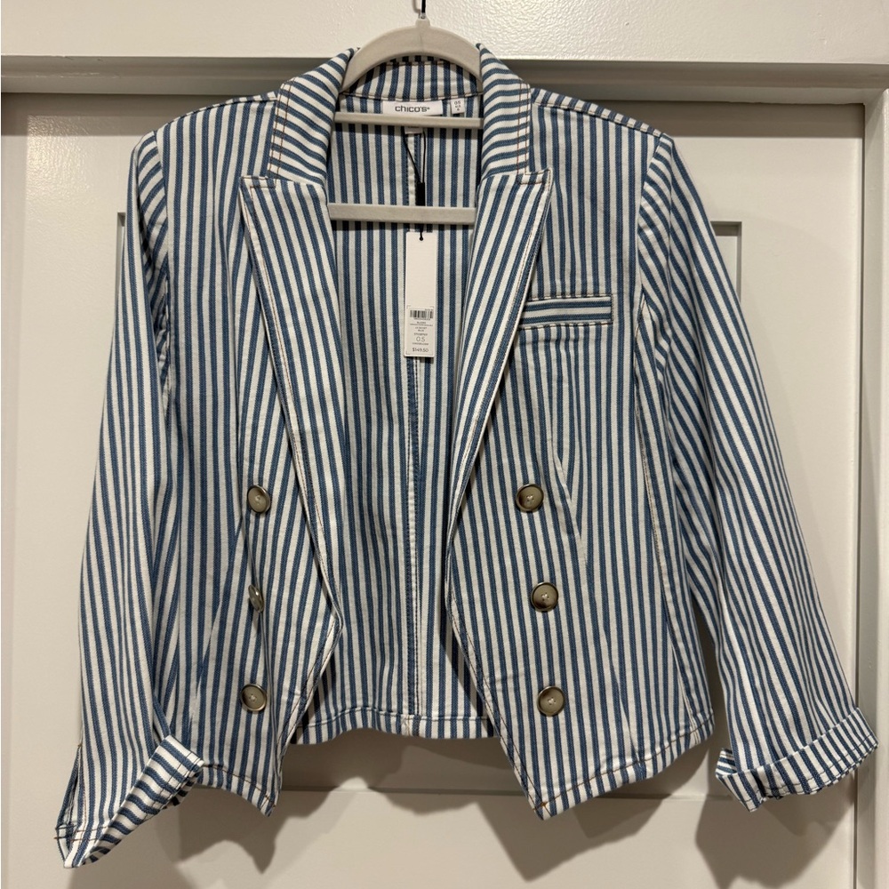 Chicos Striped Open Front
Denim Jacket.  Size 0.5 (U.S 6) - Picture 4 of 11